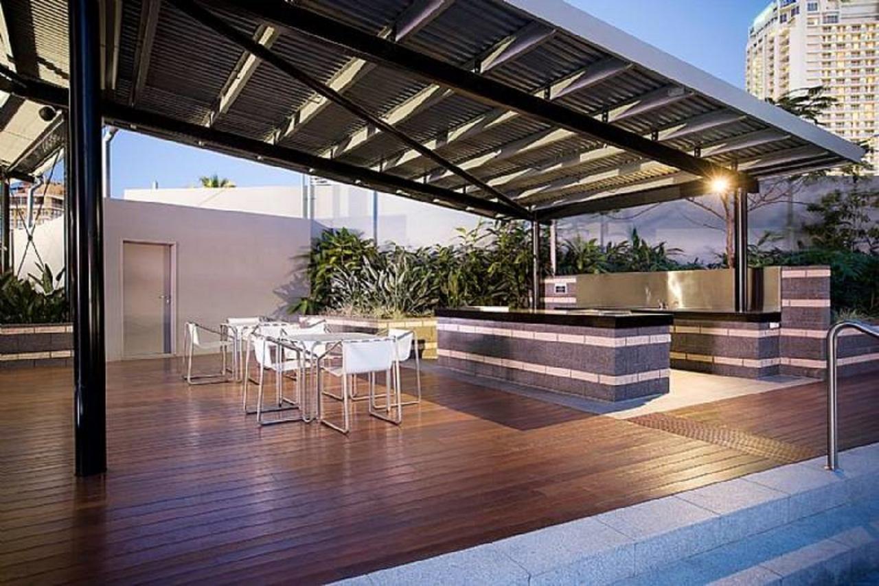 Circle On Cavil Holidays Gold Coast Buitenkant foto